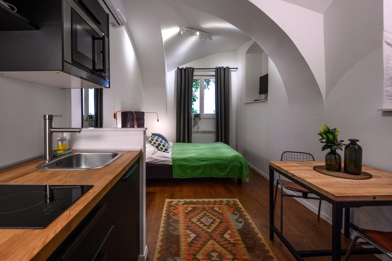 Swanky Old Town Apartment Zagreb Dış mekan fotoğraf