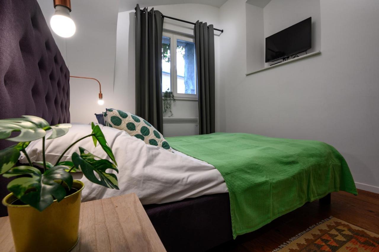 Swanky Old Town Apartment Zagreb Dış mekan fotoğraf